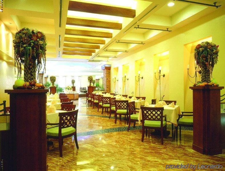 Formosan Naruwan Hotel Taitung Exterior photo The restaurant