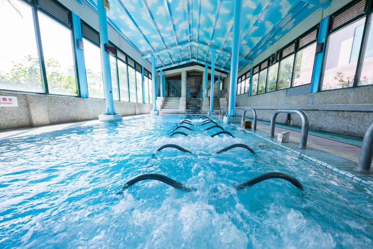 Formosan Naruwan Hotel Taitung Exterior photo The indoor pool at the University of Bath