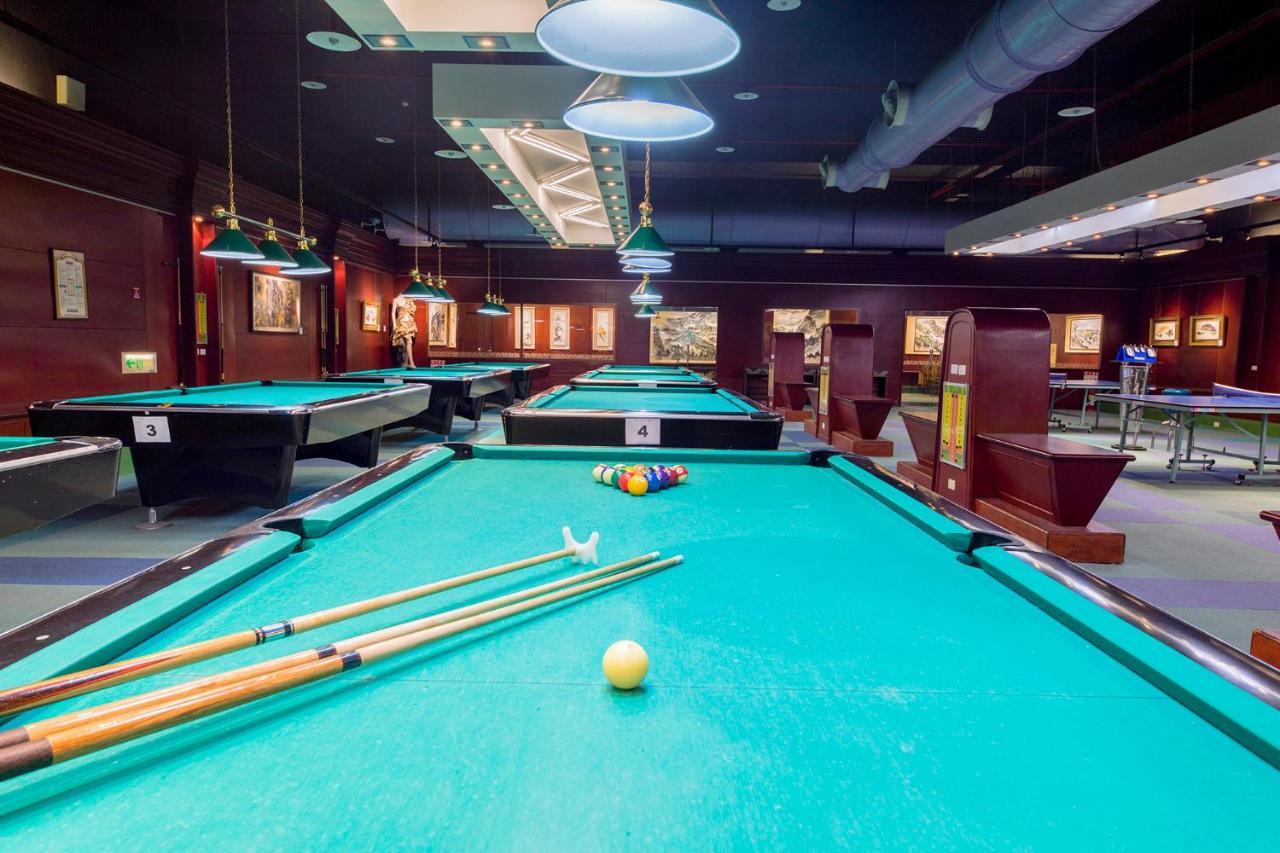 Formosan Naruwan Hotel Taitung Exterior photo Pool table